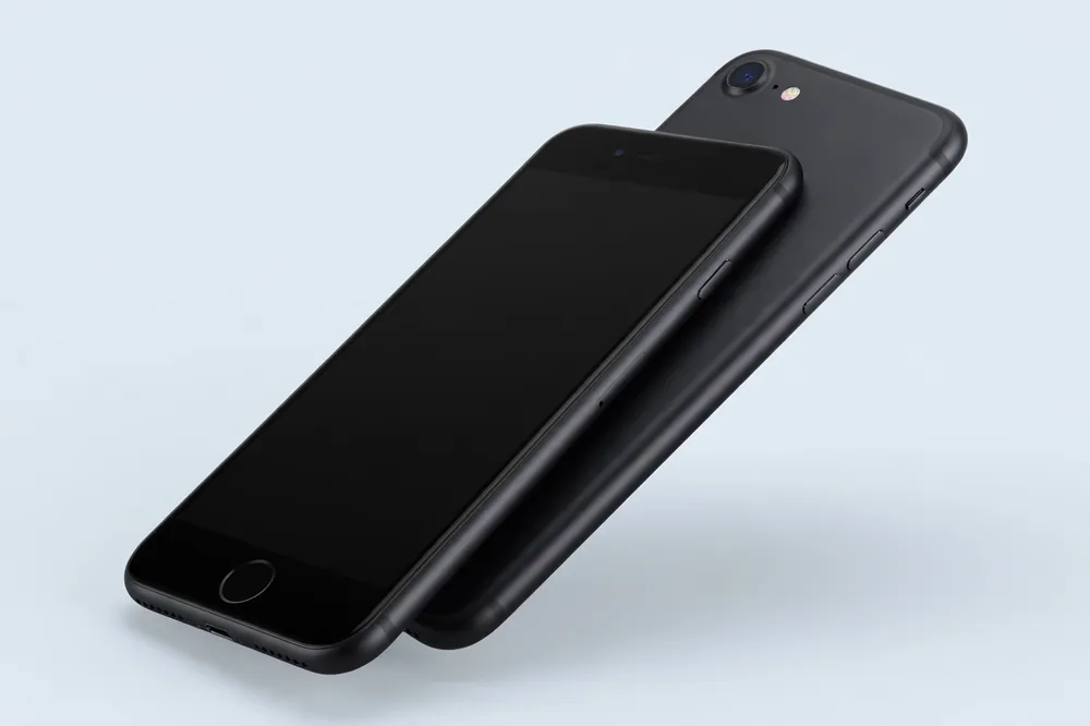 Free iPhone 7 refurbished in black, offered with Lifeline by The iPhone